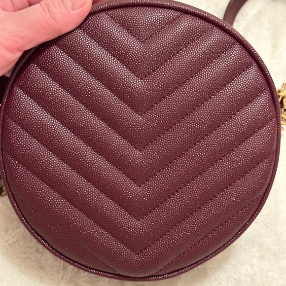 YSL round vinyle camera bag - Picture 5 of 8